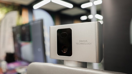 Бюджетный сегмент оборудования был представлен линейкой тепловизионных IP-видеокамер Eureka и популярной линейкой оборудования EZ-IP, включающей в себя все необходимое для создания систем видеонаблюдения